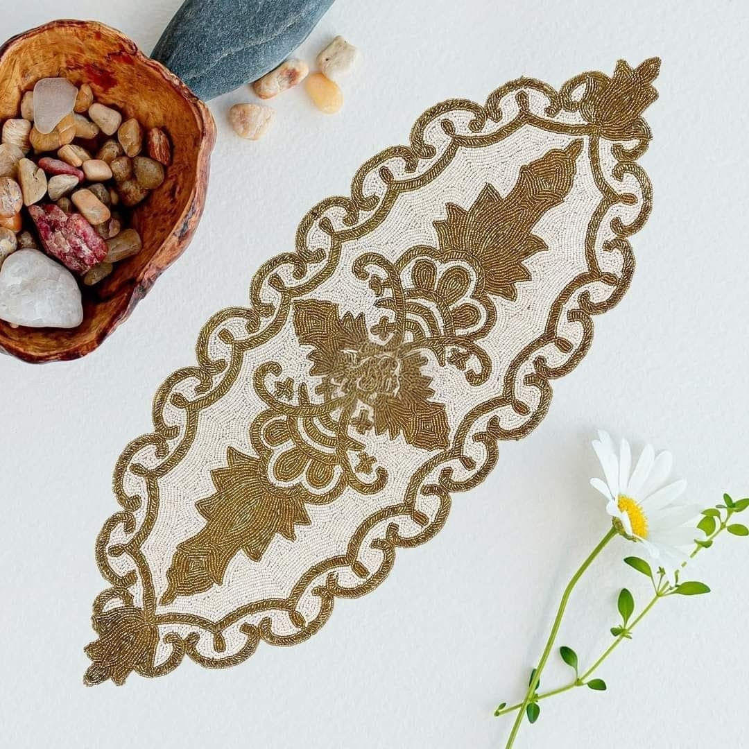 Luxury Gold & White Beaded Table Runner (13"x36") - Elegant Floral Centerpiece