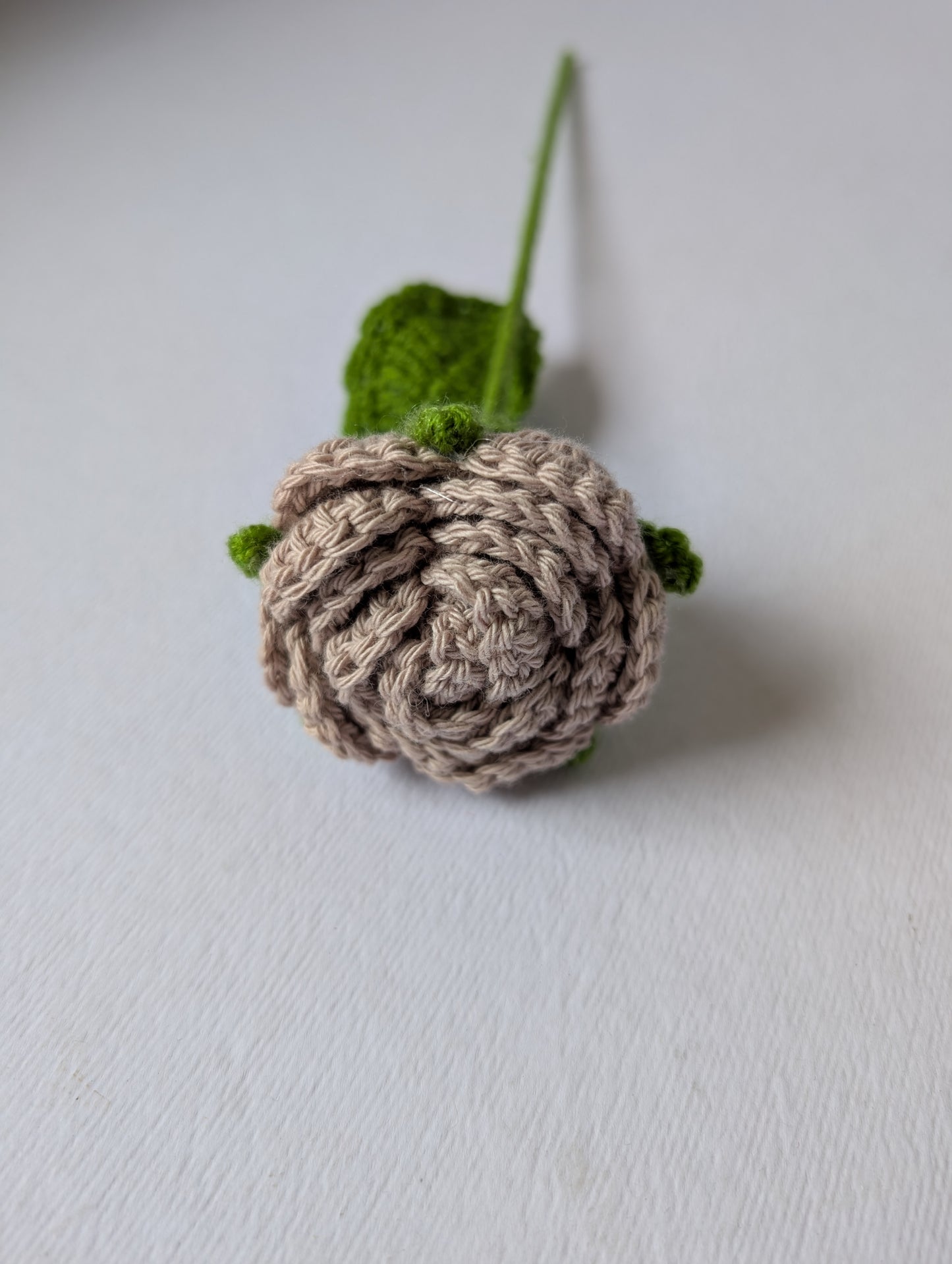 Handknitted Crochet Rose with Leaf – 100% Cotton Yarn | Handmade Floral Decor